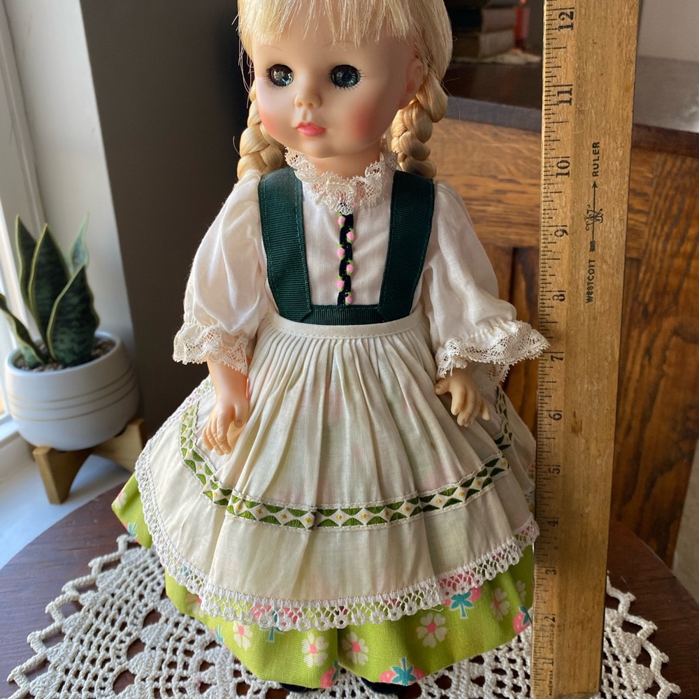 Madame Alexander Heidi Doll in Green and White Dress EUC